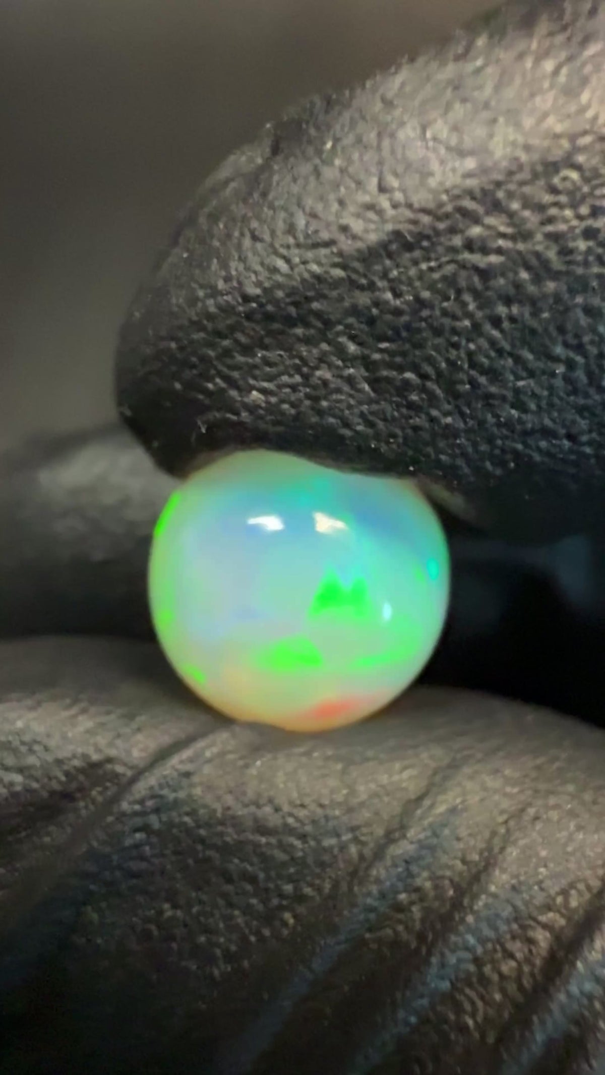 “Ethiopian opal round cabochon 2.58 ct natural gemstone”

“2.58 carat Ethiopian Welo opal cabochon round cut”

“Natural Ethiopian opal round cabochon 9.60 × 9.60 × 5.80 mm”